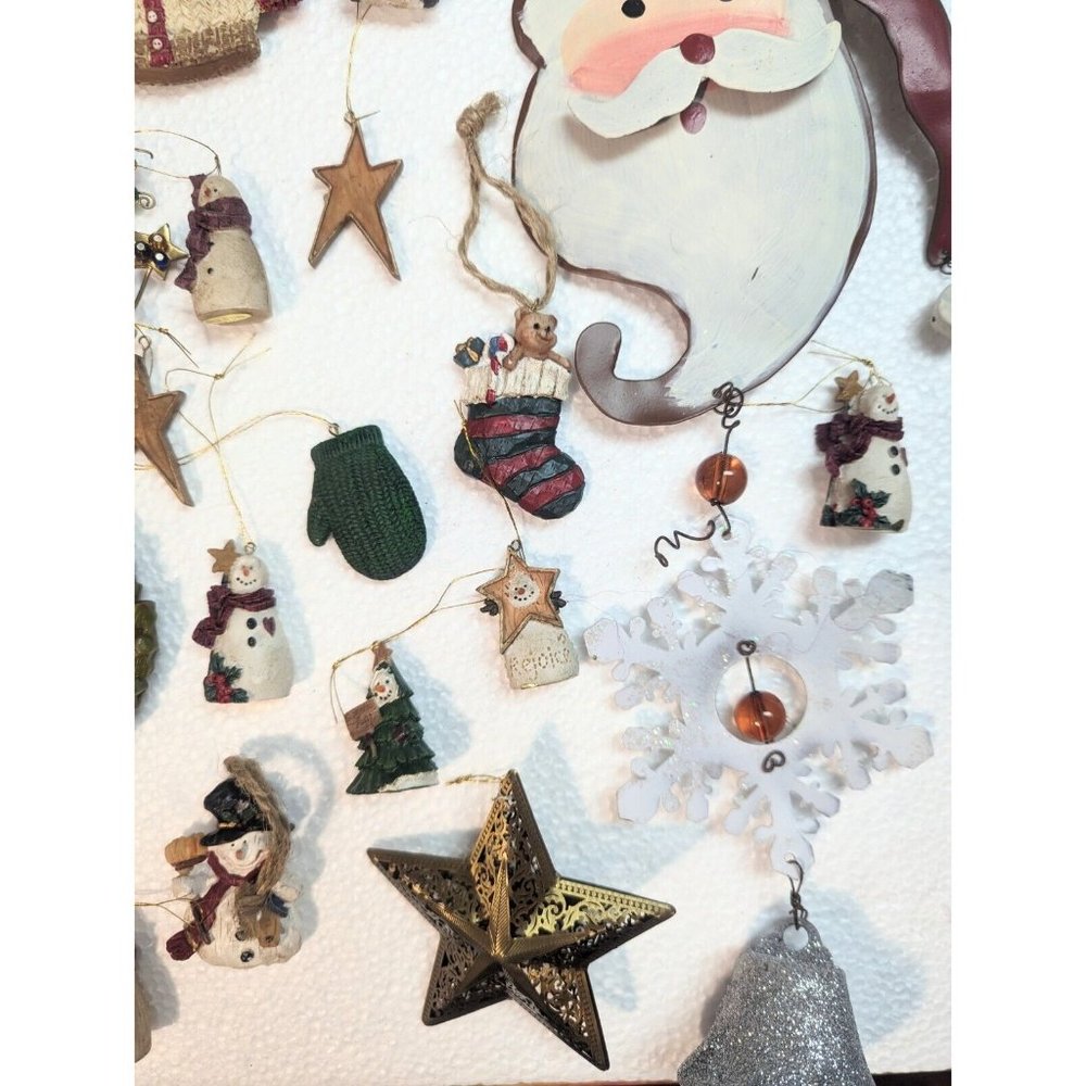 Nice Lot Of 20 Primitive Rustic Country Christmas Ornaments Santa Angel & More! - Picture 4 of 7